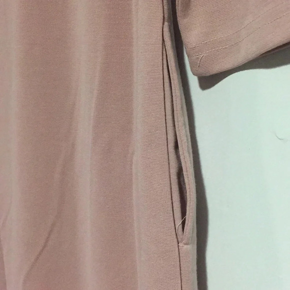 Tracy Negoshian 1/2 sleeve T-shirt Dress. - Picture 4 of 8